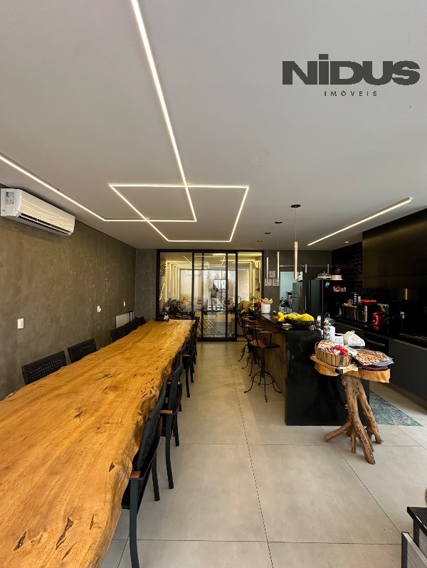 Casa, 3 quartos, 305 m² - Foto 12