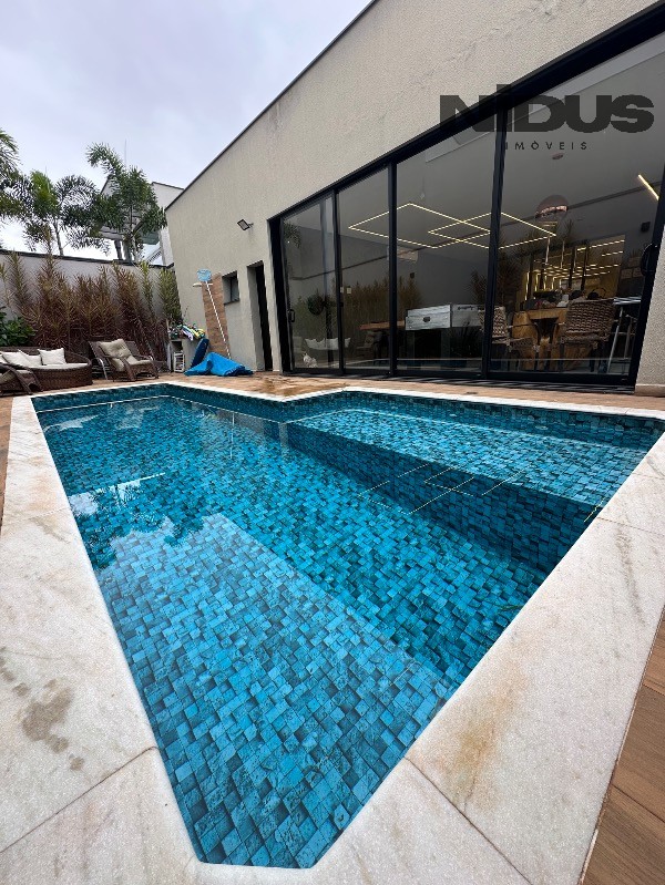 Casa, 3 quartos, 305 m² - Foto 14