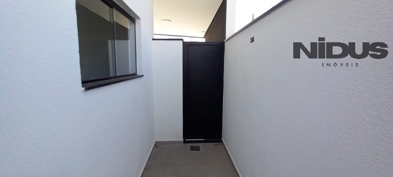 Casa, 3 quartos, 168 m² - Foto 2