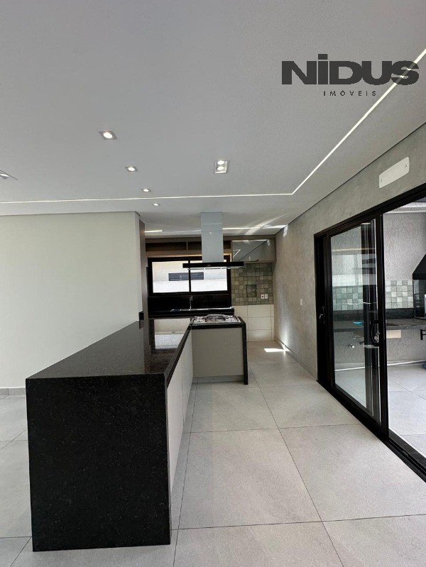 Casa, 4 quartos, 230 m² - Foto 13