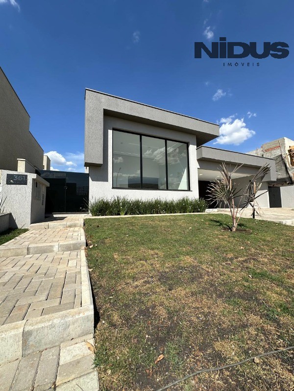 Casa, 4 quartos, 230 m² - Foto 2