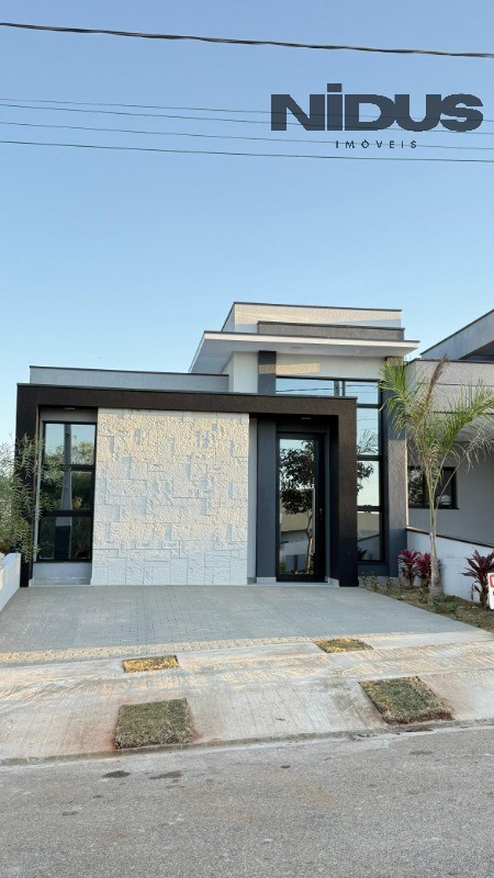 Casa, 3 quartos, 108 m² - Foto 1