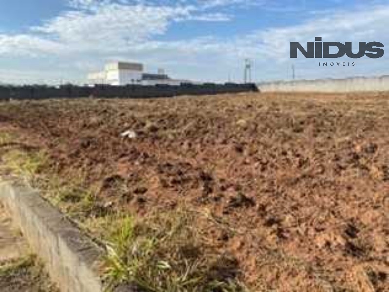 Loteamento e Condomínio, 1596 m² - Foto 1