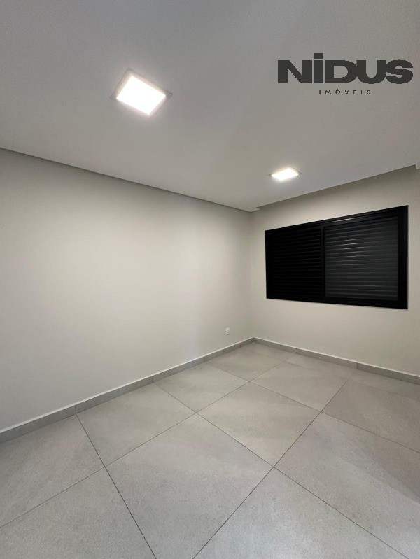 Casa, 4 quartos, 230 m² - Foto 22