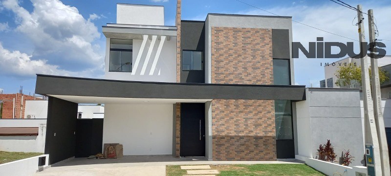 Casa, 3 quartos, 168 m² - Foto 1