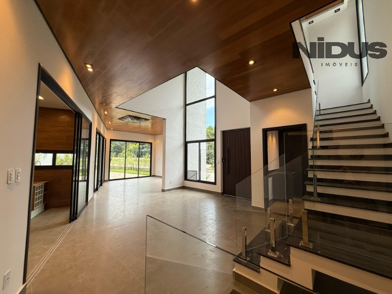 Casa, 4 quartos, 228 m² - Foto 4