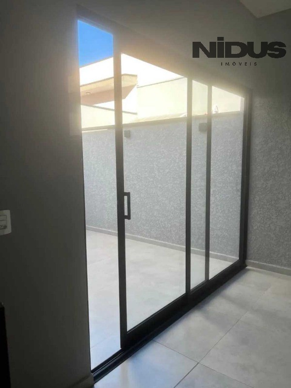 Casa, 3 quartos, 1489 m² - Foto 3