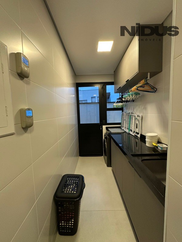 Casa, 3 quartos, 219 m² - Foto 17