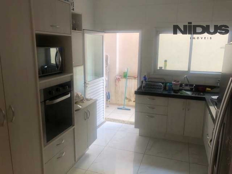 Casa, 4 quartos, 180 m² - Foto 5