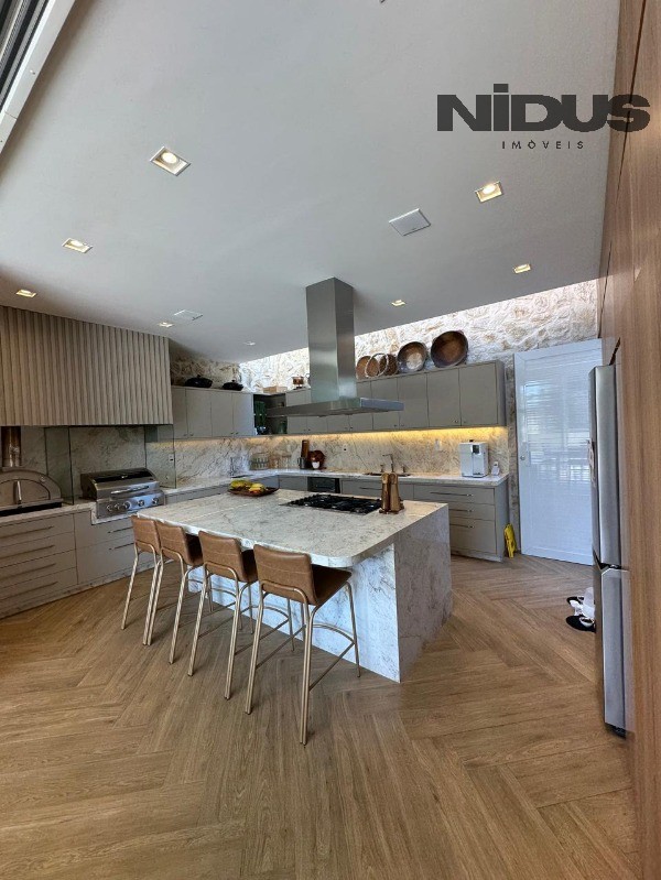 Casa, 4 quartos, 343 m² - Foto 30