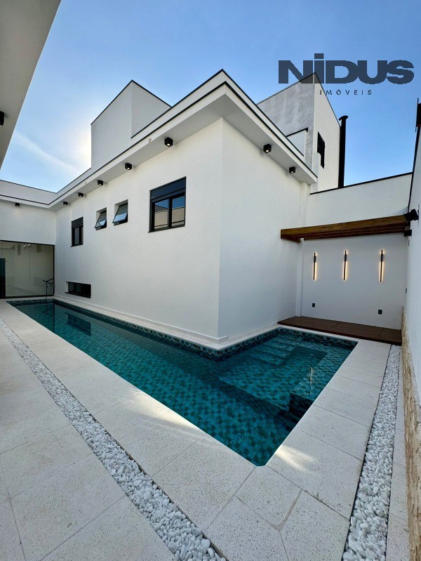Casa, 3 quartos, 274 m² - Foto 16