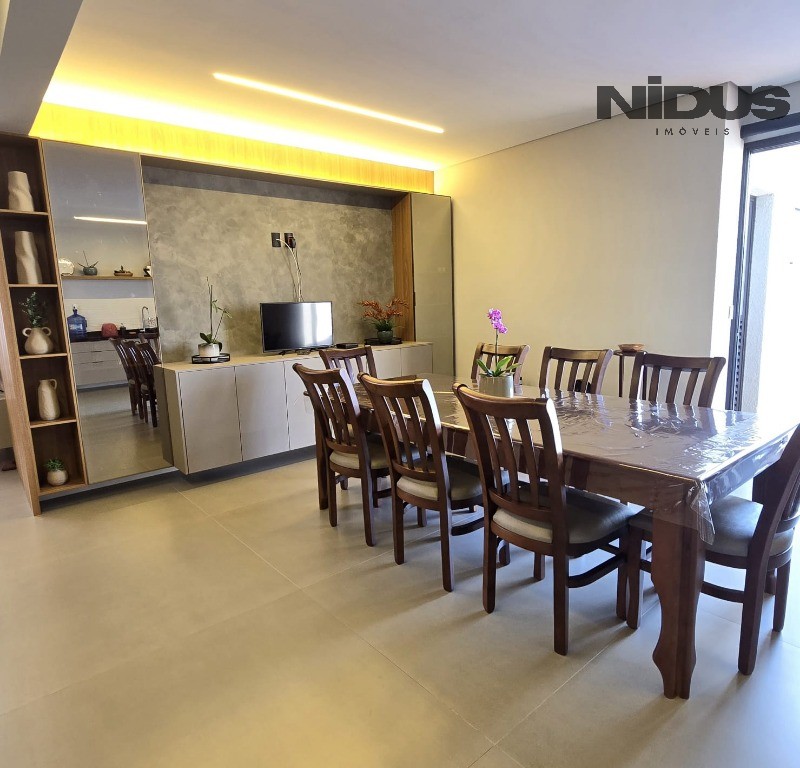 Casa, 3 quartos, 229 m² - Foto 9