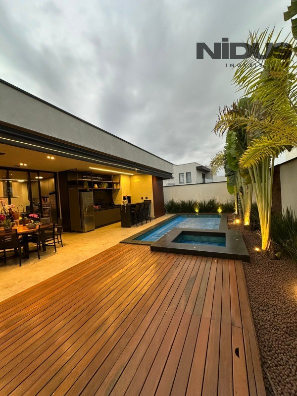 Casa, 3 quartos, 219 m² - Foto 25