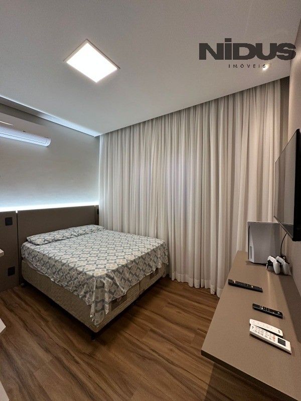 Casa, 3 quartos, 219 m² - Foto 7