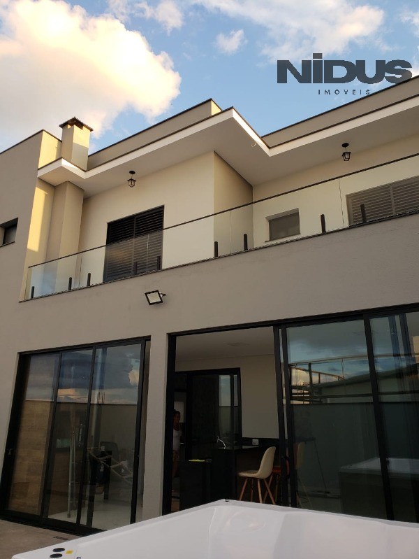 Casa, 3 quartos, 260 m² - Foto 15