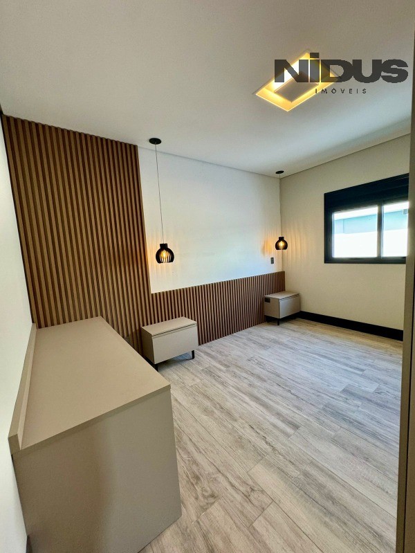 Casa, 3 quartos, 274 m² - Foto 29