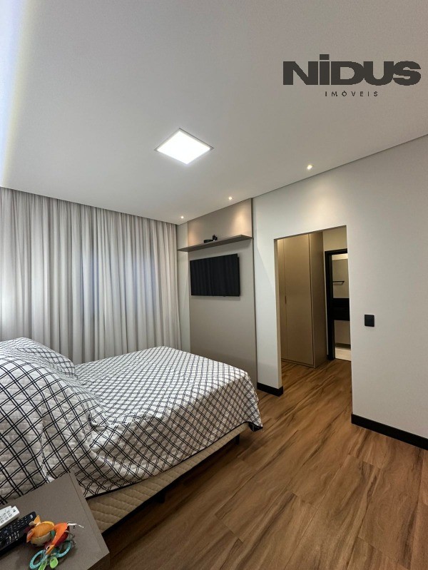 Casa, 3 quartos, 219 m² - Foto 5