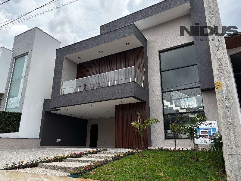 Casa, 4 quartos, 280 m² - Foto 1