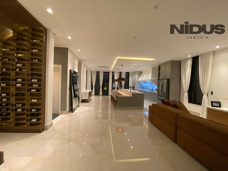 Casa, 4 quartos, 360 m² - Foto 9