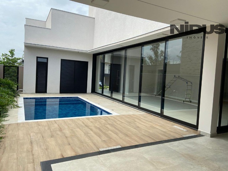 Casa, 3 quartos, 247 m² - Foto 4