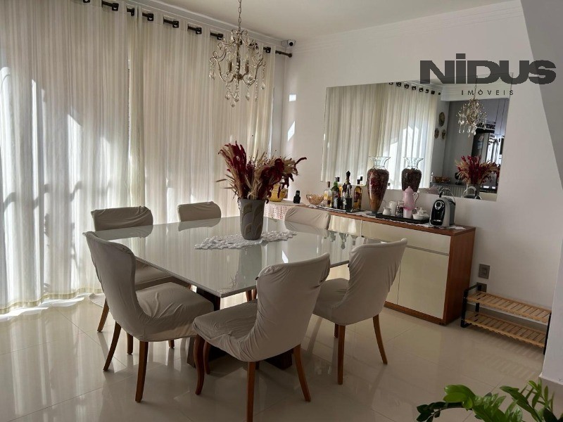 Casa, 4 quartos, 290 m² - Foto 28