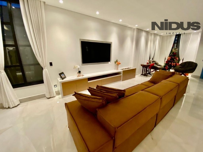 Casa, 4 quartos, 360 m² - Foto 4