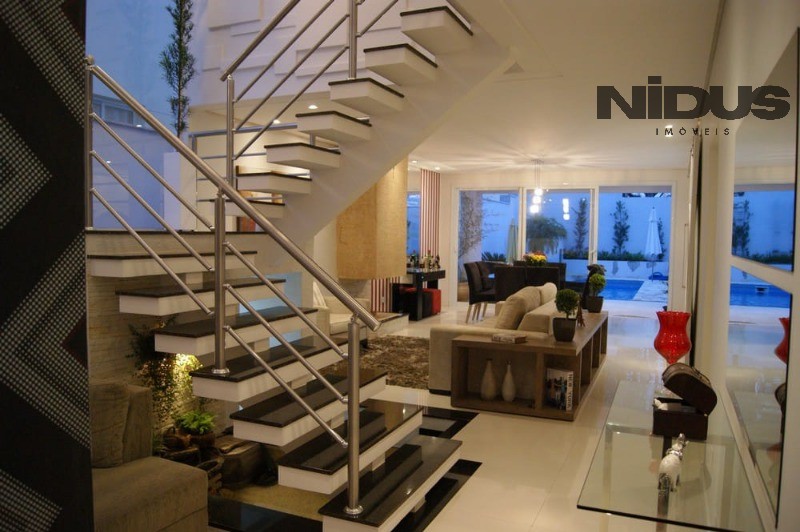 Casa, 3 quartos, 350 m² - Foto 1
