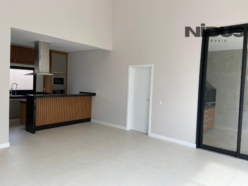 Casa, 3 quartos, 247 m² - Foto 7