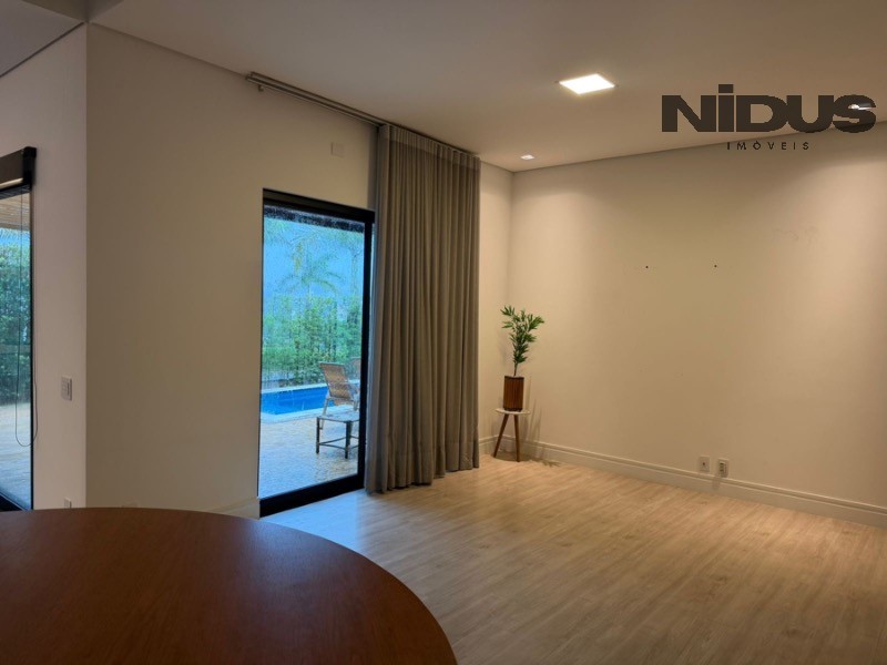 Casa, 3 quartos, 264 m² - Foto 3
