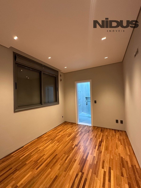 Casa, 4 quartos, 388 m² - Foto 4