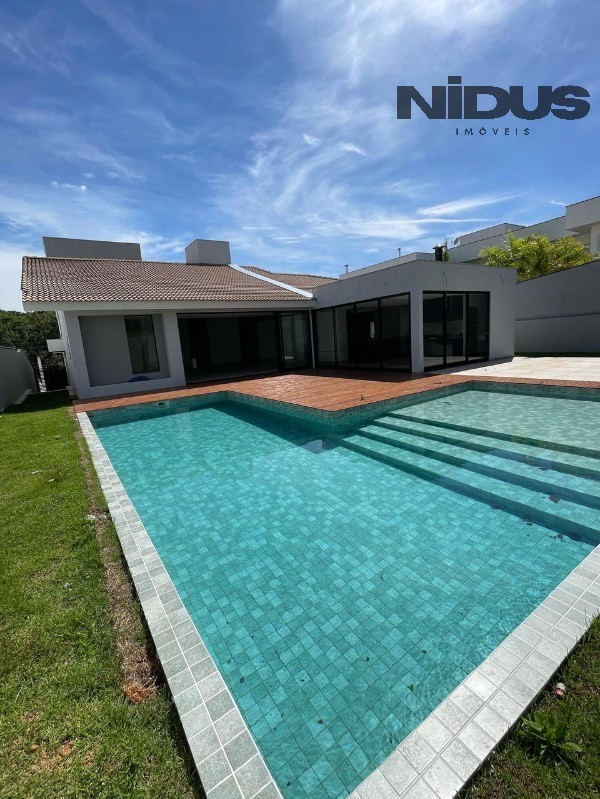 Casa, 5 quartos, 1069 m² - Foto 4