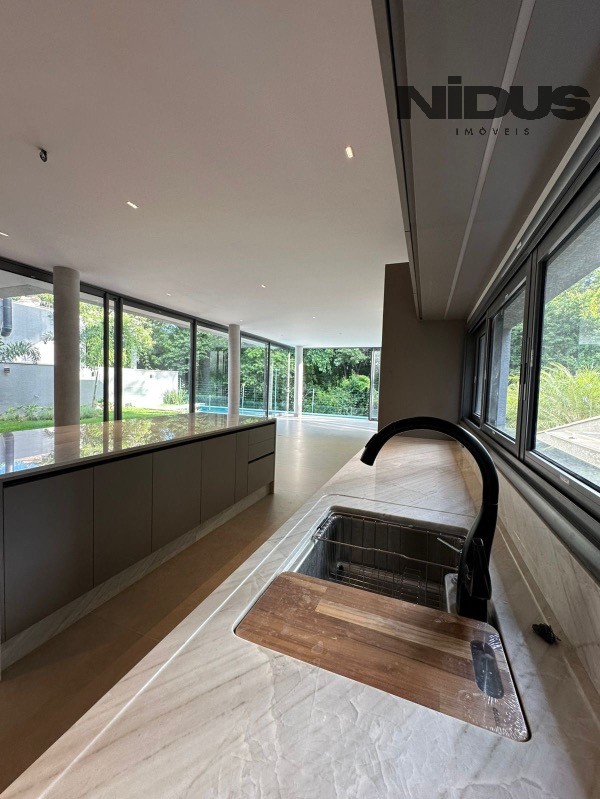 Casa, 4 quartos, 388 m² - Foto 8