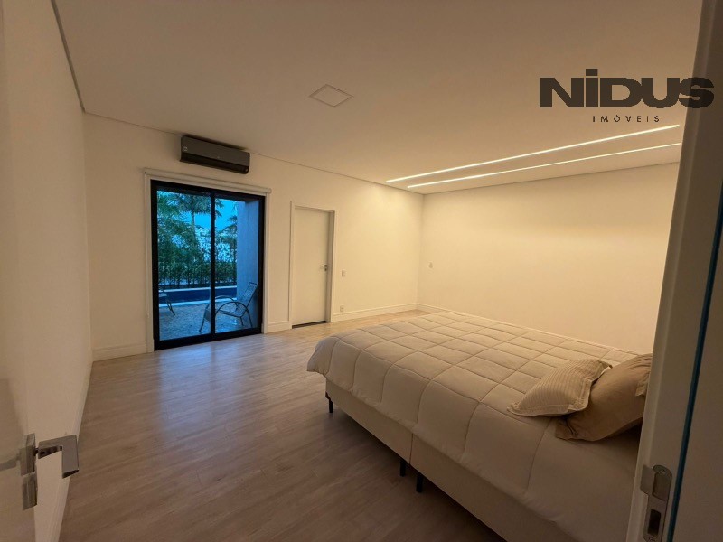 Casa, 3 quartos, 264 m² - Foto 5