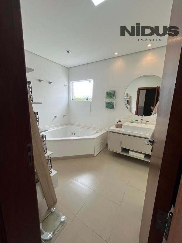 Casa, 3 quartos, 280 m² - Foto 2