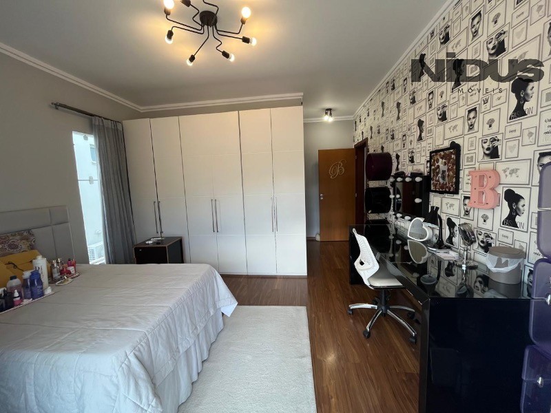 Casa, 3 quartos, 280 m² - Foto 16