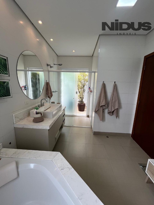 Casa, 3 quartos, 280 m² - Foto 4