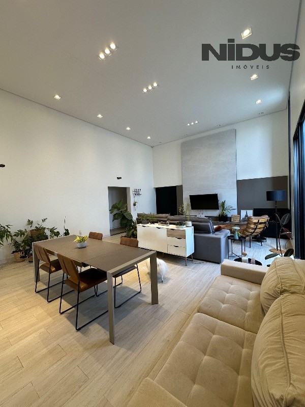 Casa, 3 quartos, 2 m² - Foto 2