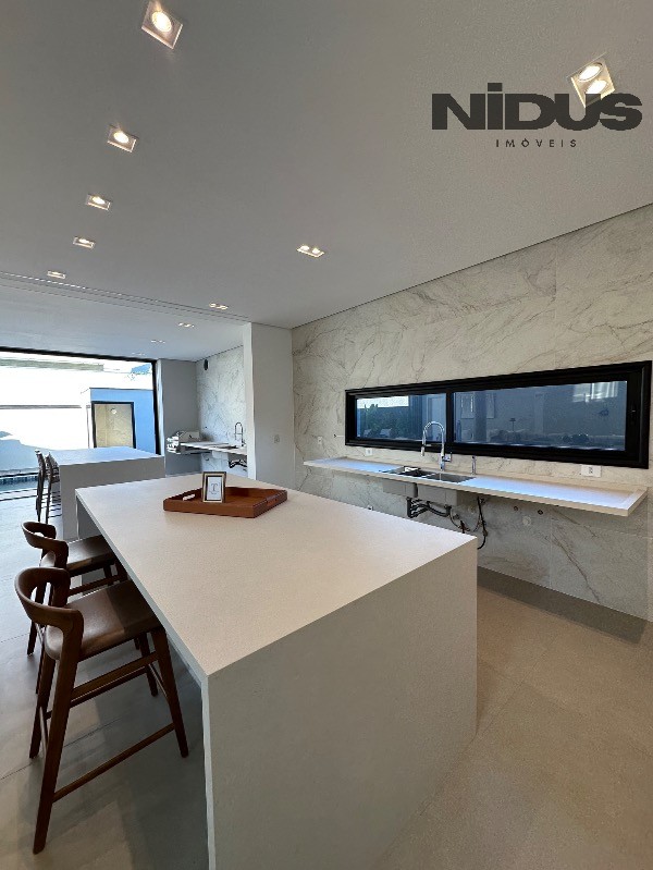 Casa, 4 quartos, 358 m² - Foto 37