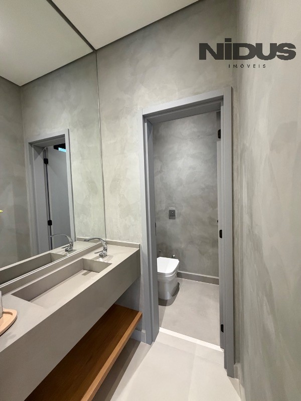 Casa, 4 quartos, 250 m² - Foto 20