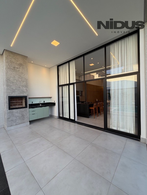 Casa, 3 quartos, 240 m² - Foto 4