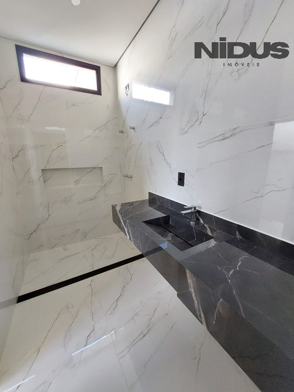 Casa, 3 quartos, 244 m² - Foto 29