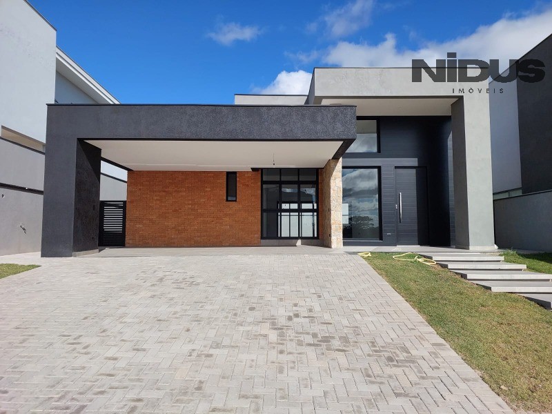 Casa, 3 quartos, 244 m² - Foto 2