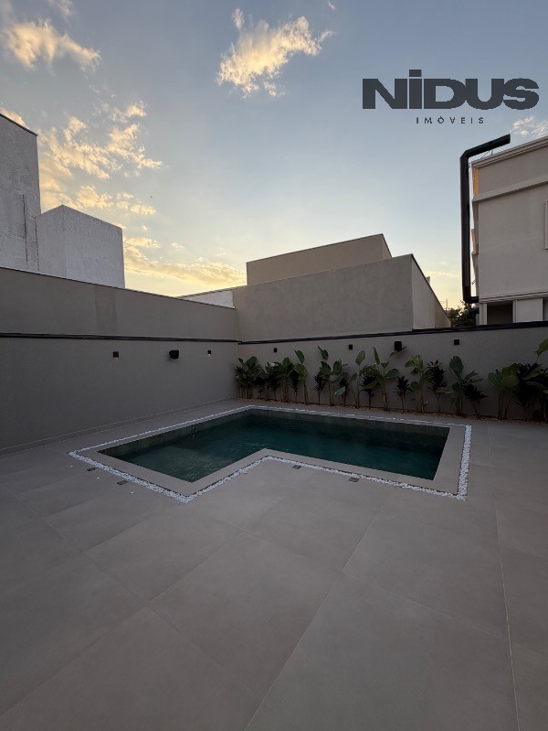 Casa, 4 quartos, 250 m² - Foto 11