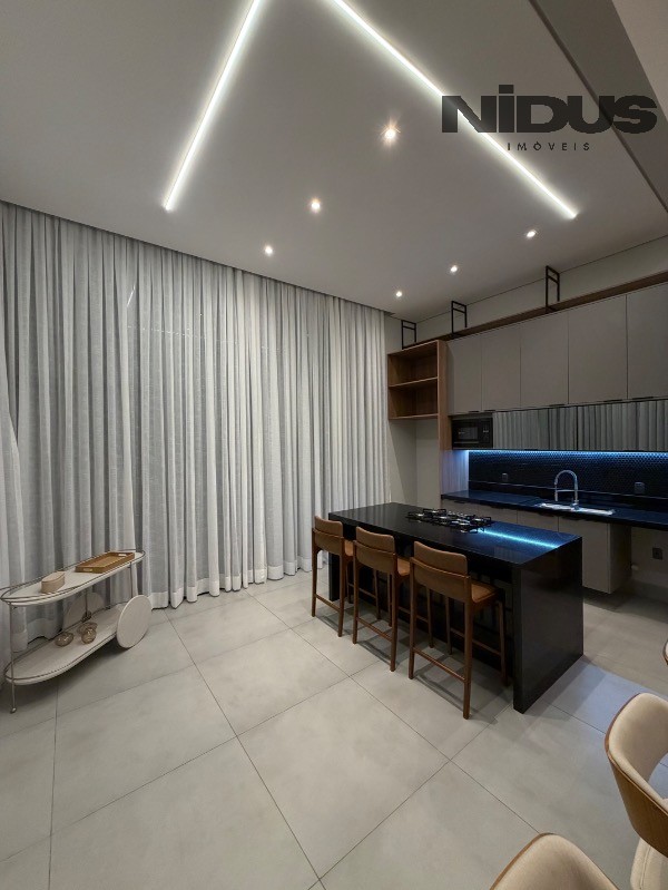 Casa, 3 quartos, 240 m² - Foto 12