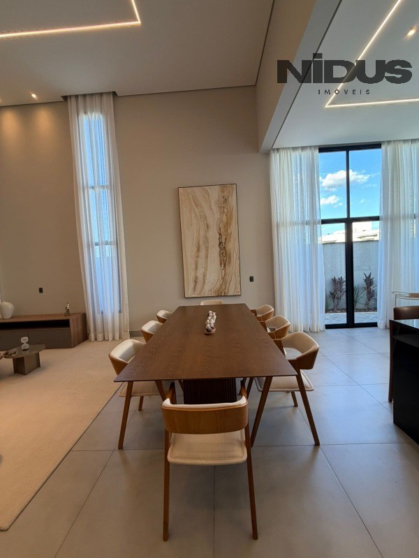 Casa, 3 quartos, 239 m² - Foto 16