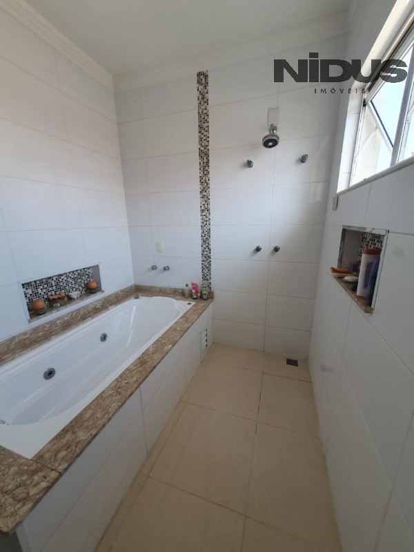 Casa, 3 quartos, 268 m² - Foto 24