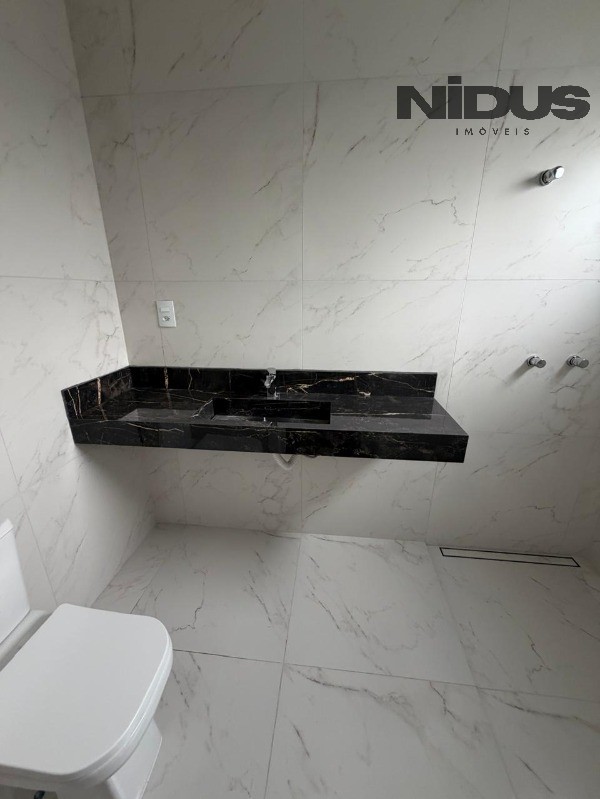 Casa, 4 quartos, 350 m² - Foto 9