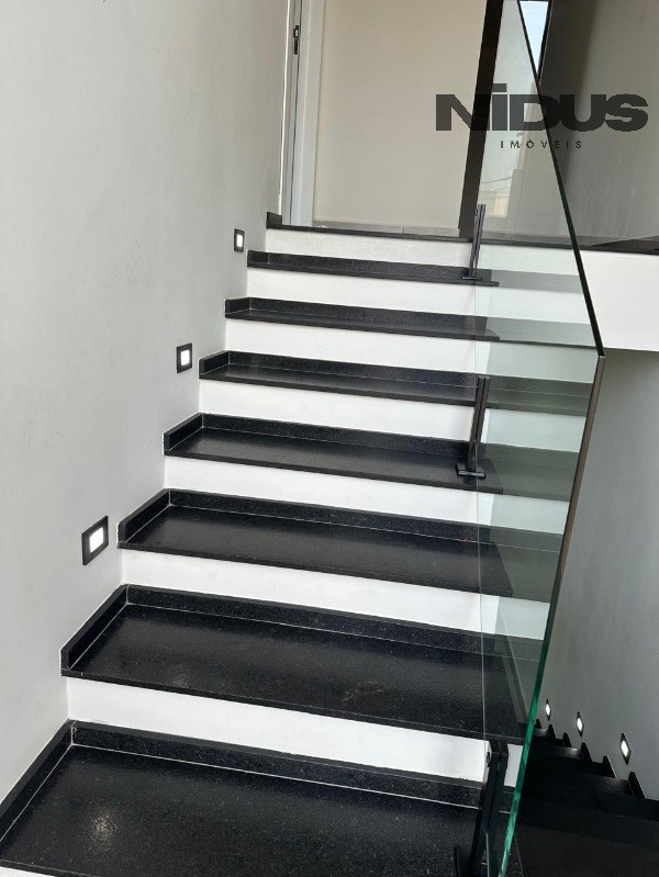 Casa, 3 quartos, 200 m² - Foto 10