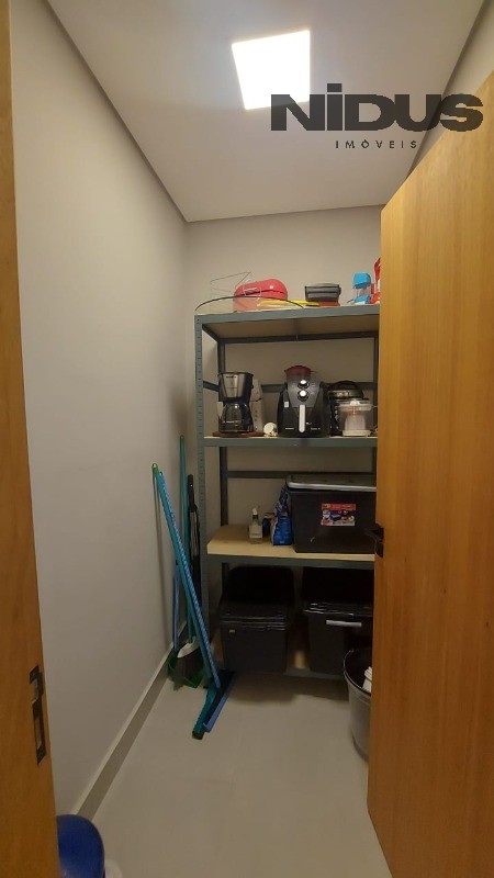Casa, 3 quartos, 275 m² - Foto 31