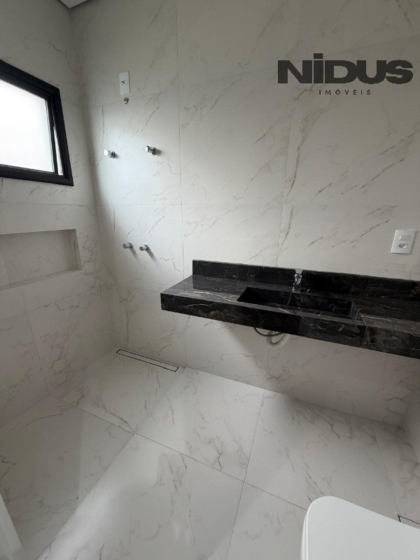 Casa, 4 quartos, 350 m² - Foto 3